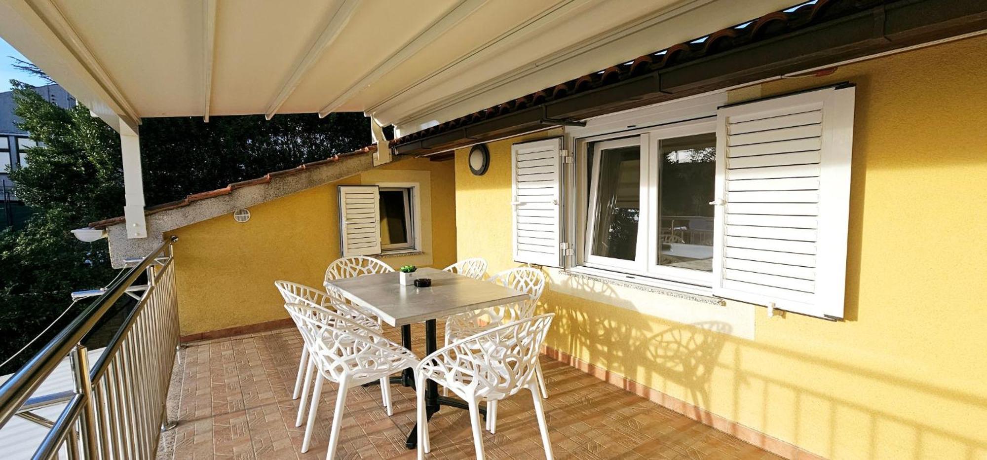 Apartments Adria Danka Krk Town Eksteriør billede